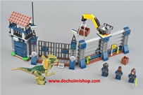 S1083 Săn Khủng Long Dilophosaurus:MADE IN CHINA 
 
Hãng SX : SY
100% nhựa abs an toàn
Sp gồm 342 miếng ráp kèm hướng dẫn
*** Inbox hoặc Chat trước khi đặt hàng để shop check hàng còn hay hết nhé ạ ***