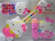 BỘ 3 MÓN HELLO KITTY:BỘ 3 MÓN HELLO KITTY
Màu :  Trắng hồng
1 bộ gồm : 1 di động , 1 đàn , 1 điện thoại bàn 
Với âm thanh sống động , màu sắc dễ thương , dùng pin 2A