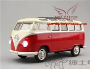 Mô Hình Xe Volkswagen Classical Bus 1962 - 2 Màu:+ Chất liệu : Hợp kim + nhựa

+ Xe có 2màu chọn lựa 

+ Xe có đèn & âm thanh - kéo trớn - mở cửa

+ No box













































