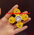 Con Quay Hand Spinner - 4 Cánh:- Made in China 

- Chất liệu : Nhựa

-  1 màu vàng