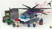 10423 Máy Bay Giám Sát ( 528 Miếng Ráp ):+ Chất liệu : Nhựa ABS an toàn cho trẻ em 

+ Hãng SX : Bela (TQ)

+ Sp gồm 409 miếng ráp + HD nằm trong series URBAN tương tự CITY POLICE của hãng Lego

















