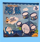 Bộ Trồng Jazz Drum Doraemon 89Cm: 
 
MADE IN CHINA 
+ Hãng SX : ĐCN
+ Chất liệu : Nhựa abs an toàn
+ SP gồm 1 thùng to + 4 thùng trống nhỏ , chiều cao maximum 89cm , phiên  bản Doraemon bảo đảm các bé thíc mêeee