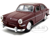 1967 VOLKSWAGEN 1600 FASTBACK:1967 VOLKSWAGEN 
1600 FASTBACK
TỶ LỆ 1:24
HÃNG : MAISTO
MÀU : XANH
GIÁ : 380.000 Đ