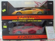 LAMBORGHINI GALLADO 1:18(PIN THƯỜNG):XE ĐIỀU KHIỂN 
LAMBORGHINI GALLADO 
(PIN THƯỜNG)
Màu : Đỏ / Vàng
Xe điều khiển và remote dùng pin thường 2A
Xe điều khiển tới/lùi , quẹo trái/phải