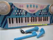ĐỒ CHƠI ĐÀN ORGAN 3766 (Có Micro + Adapter ):+ Chất liệu : Nhựa cao cấp
+ Xuất xứ : China
+ Đàn dài hơn 60 cm - có 37 phím đàn và các nút nhạc
+ Có Adapter + Micro