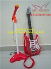HẾT HÀNG-Đàn Guitar + Micro Có Chân Đế  - 3 Màu:Đàn Guitar + Micro 
Có 3 màu : Xanh Dương / Đỏ / Hồng Đậm
Đàn dùng pin 2A . Dây giả , có các phím cảm ứng phát nhạc . 
Đàn có các nút nhạc , chỉnh volumme , demo