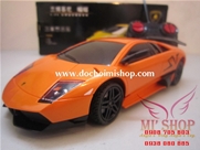 1:24LAMBORGHINI MURCIELAGO LP670-4(Hết Hàng):@ LAMBORGHINI MURCIELAGO LP670-4 : Xám - Cam - Vàng
Chi tiết :
+ Xe điều khiển từ xa có bản quyền chính hãng 4 kênh
+ Chất liệu : Nhựa cao cấp