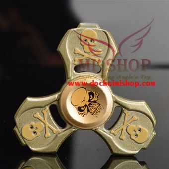 Con Quay Spinner - Đầu Lâu Vàng: MADE IN CHINA 

- Chất liệu : hợp kim xi 

- 1 màu VÀNG 

- Full box 





