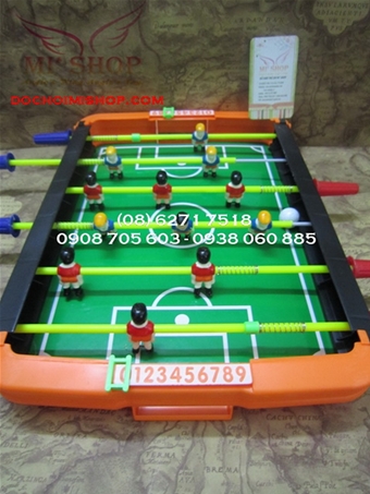 Hộp Banh Bàn Mini Soccer (Có 3 Size): Hộp Bàn Đá Banh Soccer Mini Game
Chất liệu : nhựa đẹp
1 hộp gồm bộ bàn đá banh nhựa, dành cho 2 người chơi