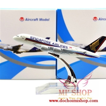 Máy Bay Singapore Airlines A380: - Chất liệu : Hợp kim + nhựa 
- Tỷ lệ chuẩn 1:400 so với máy bay thật
- Hàng cao cấp kèm hộp ( như hình ) 
- SP là mô hình tĩnh . Thích hợp để trưng bày & sưu tầm 